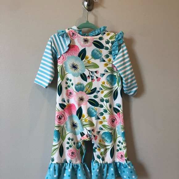 3mos pant suit - Picture 2 of 2